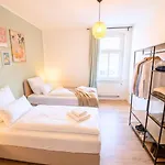 Havn - 2 Schlafzimmer, Boxspringbetten, Wifi, Smart Tv, Parkplatz, Vollausgestattete Kueche * Magdeburg