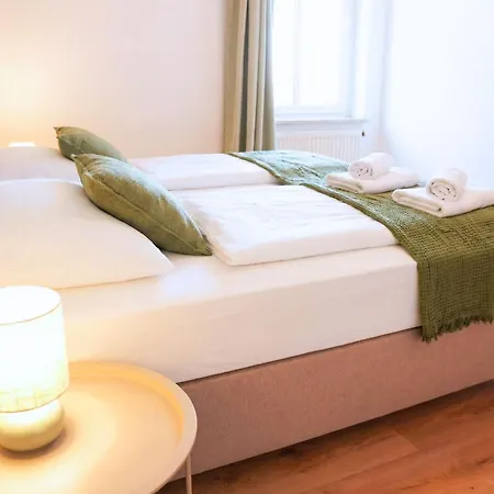 Apartment Havn - 2 Schlafzimmer, Boxspringbetten, Wifi, Smart Tv, Parkplatz, Vollausgestattete Küche *