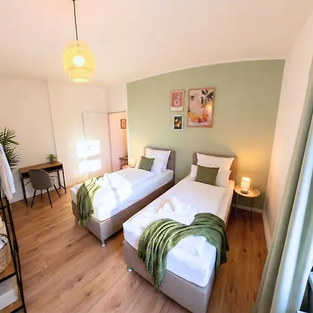 Apartment Havn - 2 Schlafzimmer, Boxspringbetten, Wifi, Smart Tv, Parkplatz, Vollausgestattete Kueche *