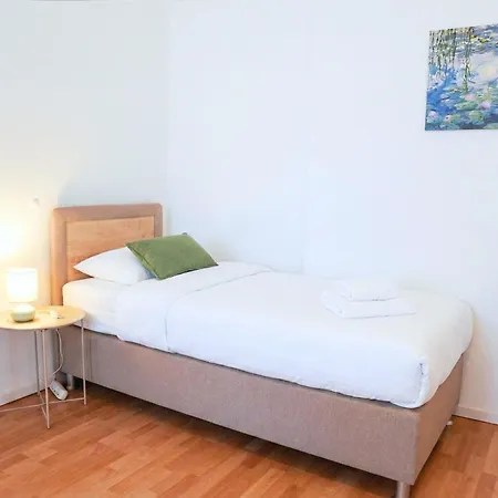 Apartment Havn - 2 Schlafzimmer, Boxspringbetten, Wifi, Smart Tv, Parkplatz, Vollausgestattete Kueche *