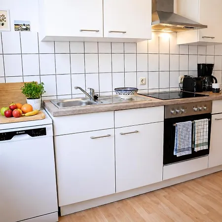 Havn - 2 Schlafzimmer, Boxspringbetten, Wifi, Smart Tv, Parkplatz, Vollausgestattete Kueche Lägenhet Magdeburg