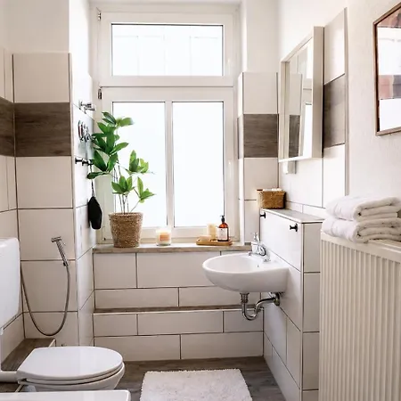 Havn - 2 Schlafzimmer, Boxspringbetten, Wifi, Smart Tv, Parkplatz, Vollausgestattete Kueche Lägenhet Magdeburg