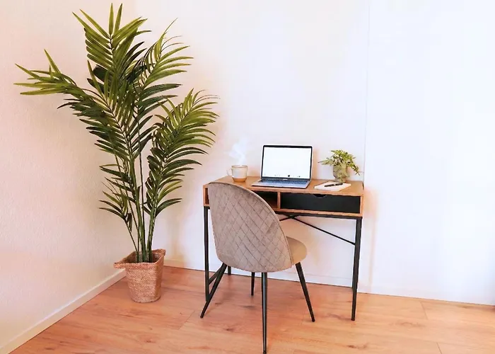 Apartment Havn - 2 Schlafzimmer, Boxspringbetten, Wifi, Smart Tv, Parkplatz, Vollausgestattete Küche Magdeburg